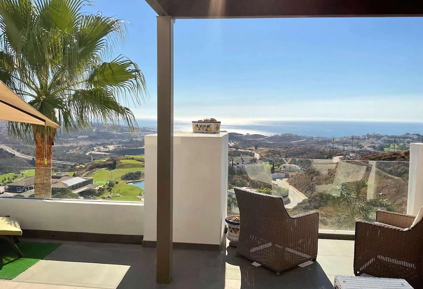 South Facing Apartment With Ample Sun Terrace & Panoramic Views Mijas